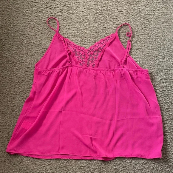 PINK CAMI WITH EMBROIDERED FLOWERS - Picture 2 of 4